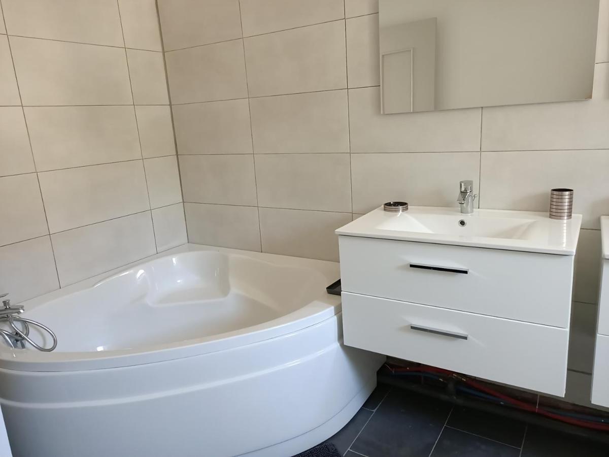 Location Bord De Mer, Villa De Vacances 6-8 Personnes - Jardin Valras-Plage Zewnętrze zdjęcie